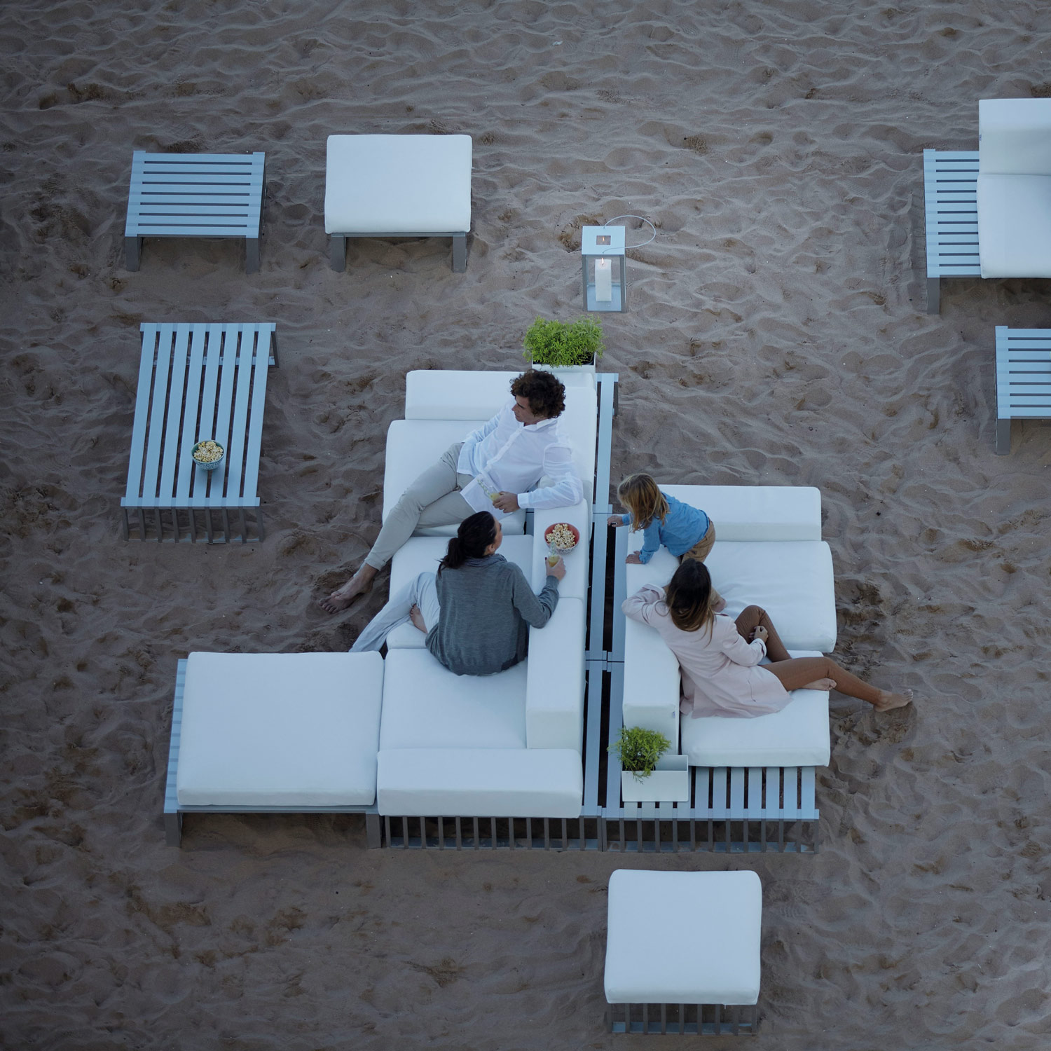 Docks modulsofa skaber den indretning du vil have fra Gitz Design og Gandia Blasco