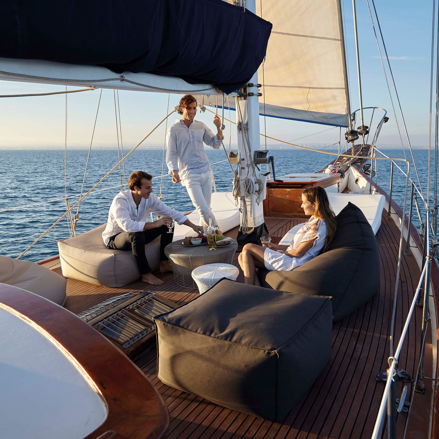 Skab dit udeliv med havemøbler lounge fra serien Sail Outdoor fra Gitz Design