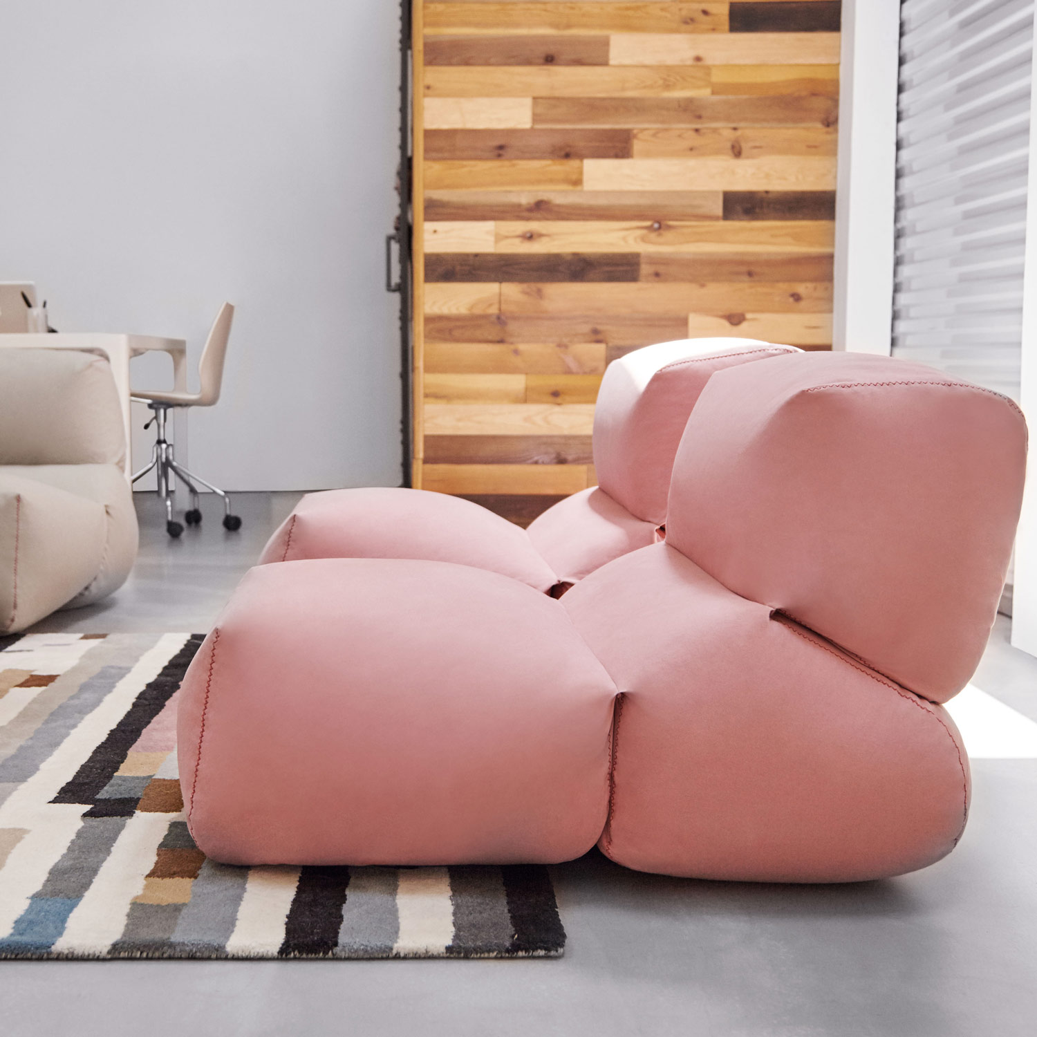Velour stol i pink fra Grapy serien fra Gitz Design